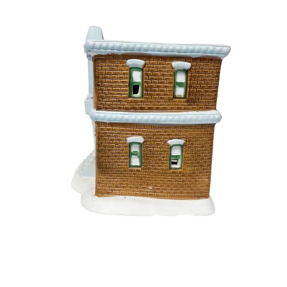 Victorian Village Collectibles Hand Painted Porcelain City Hall - Picture 3 of 11